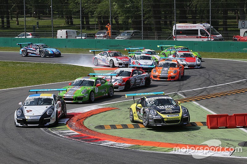 Carrera Cup. E’ subito podio per Simone Iaquinta