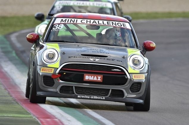 Trofeo Mini Challenge. Vola Iaquinta sul circuito di Magione