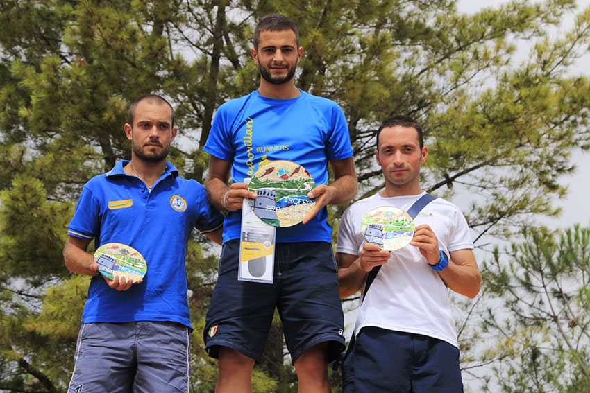 Trofeo degli Aragonesi. Vince Barbuscio. Maiolino è la più veloce tra le donne