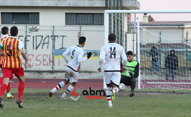 Castrovillari vincente. Battuto il Sersale 2-0