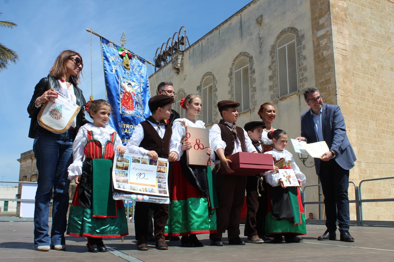 Sessa Aurunca (ce). I piccoli della Pro Loco presenti al Fanciullo e il Folklore