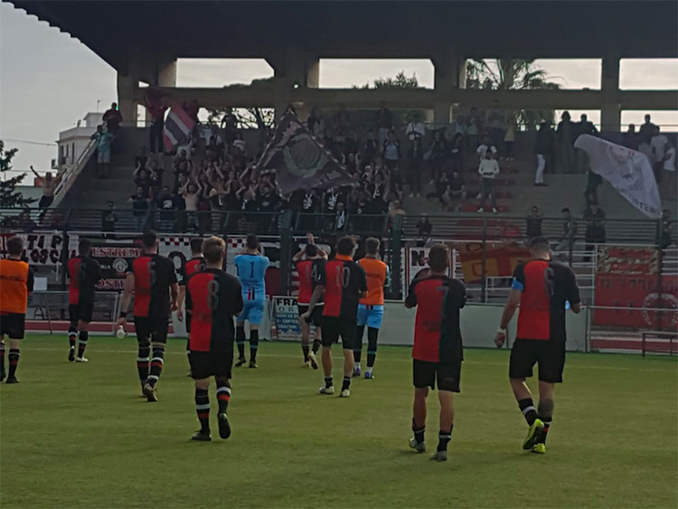 Playoff Eccellenza. Pareggio in terra sicula dei rossoneri. Domenica si replica tra le mura amiche