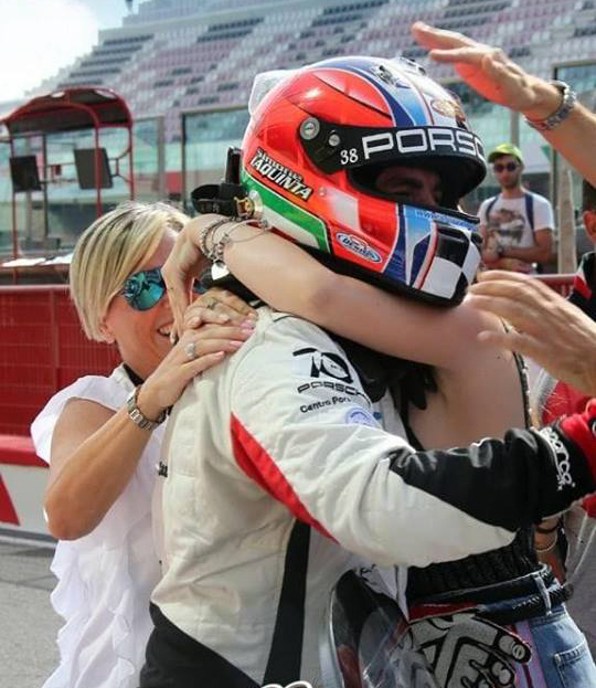 Carrera Cup. Al Mugello vola Simone Iaquinta