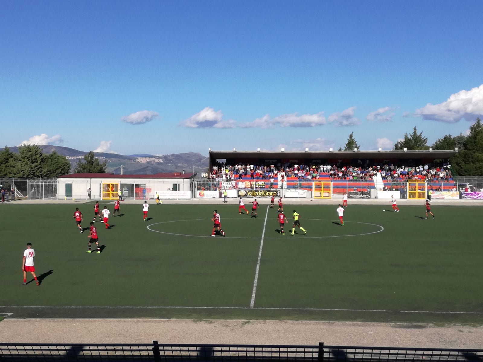 Troina-Castrovillari 1-1. Cade il Rotonda, Bari solitario in vetta