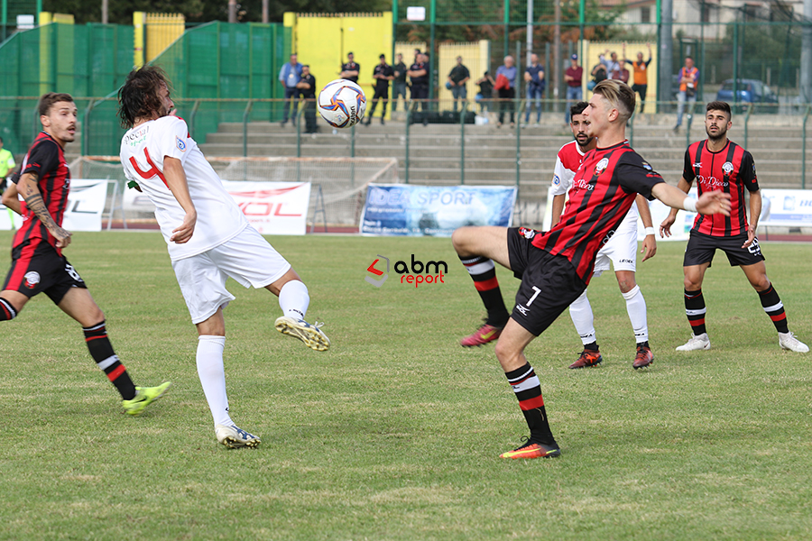 Castrovillari sconfitto. Giorgio e Ruggiero regalano la vittoria ai molossi