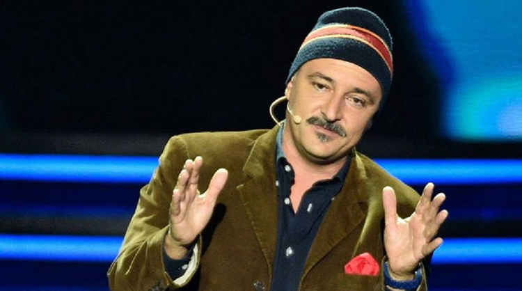 Paolo Caiazzo in scena a Morano Calabro con lo spettacolo Non mi chiamo Tonino