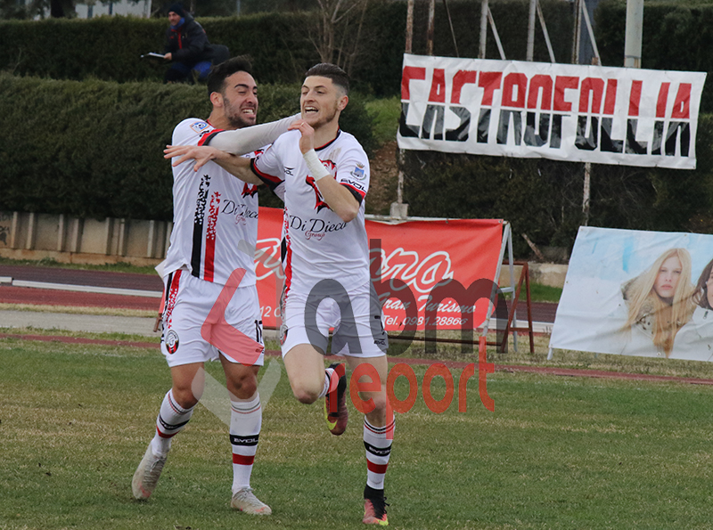 Pandolfi show. Castrovillari in rimonta sulla Cittanovese (3-2)