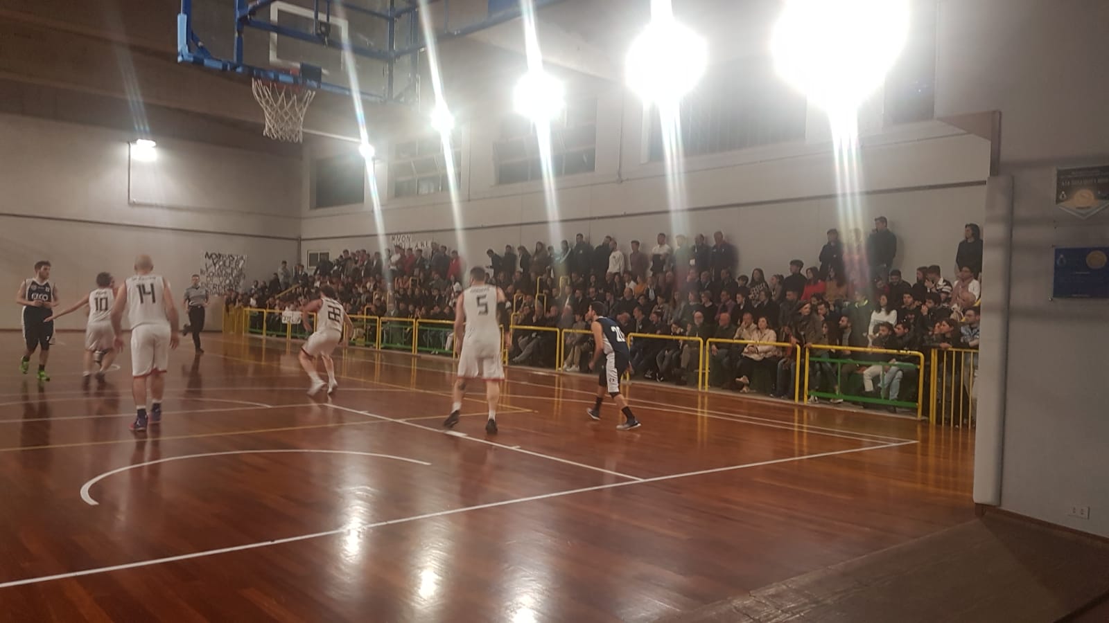 Basket serie D. Domenica l’attesa sfida tra Pollino e Soverato