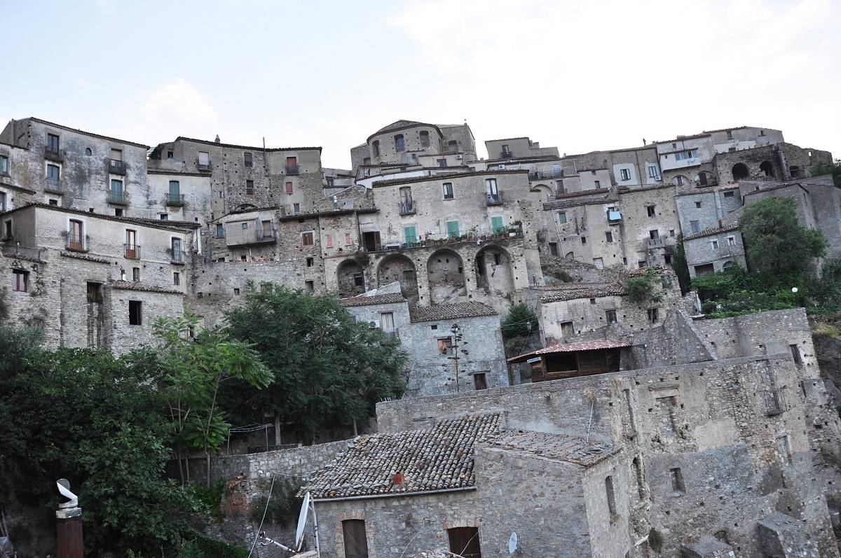 100 euro per acquistare una casa nel centro storico di Oriolo