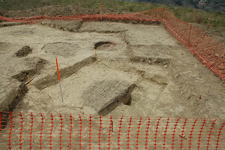 Un forno dell’anno 1000 a.c. scoperto a Civita