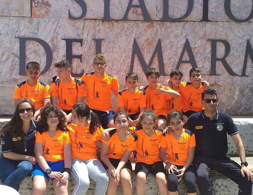 I ragazzi della Corricastrovillari in staffetta all’Olimpico di Roma