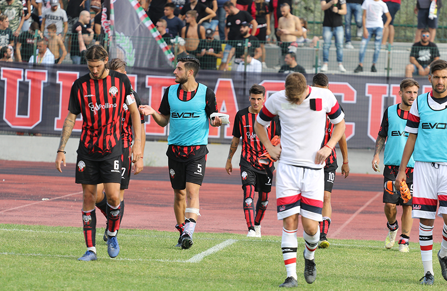 Il Castrovillari sbatte contro il muro della Palmese (0-0)