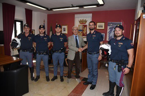 polizia salvataggio