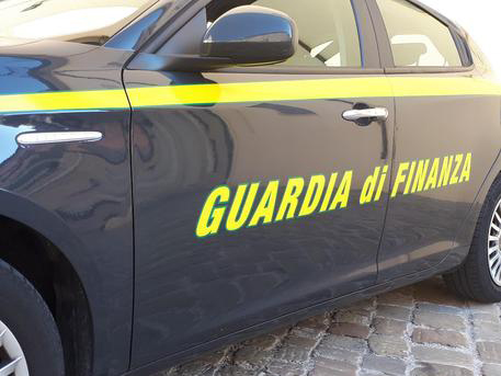 Falsa cieca, la donna da 21 anni si fingeva invalida