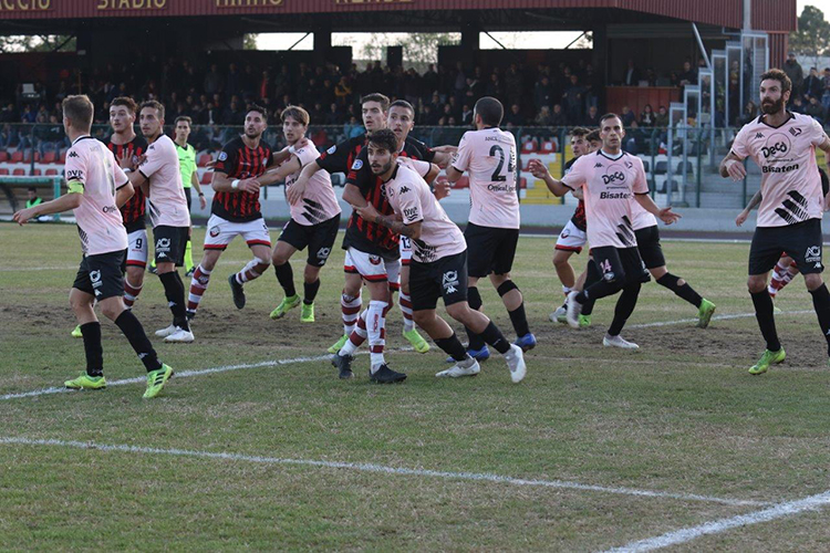 Un rigore piega un combattivo Castrovillari. Vince il Palermo (0-1)