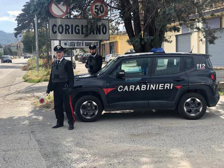 carabinieri corigliano auto