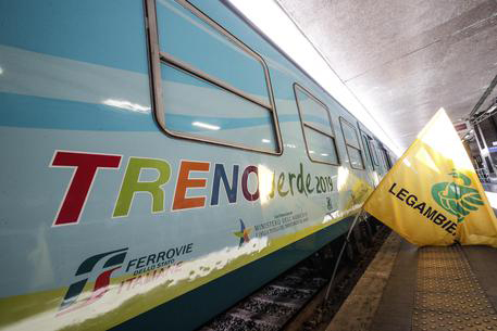 Il Treno Verde di Legambiente è partito dalla Calabria