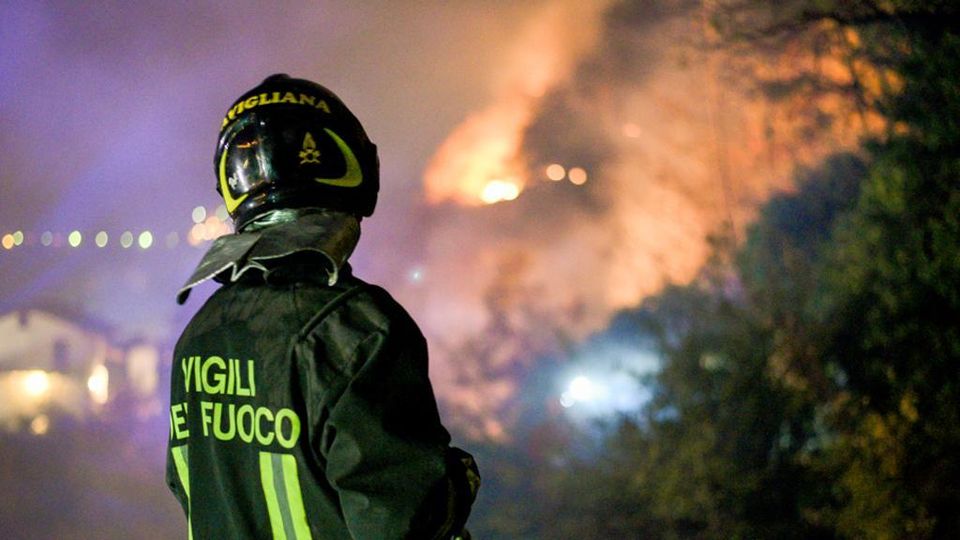 vigili del fuoco 60