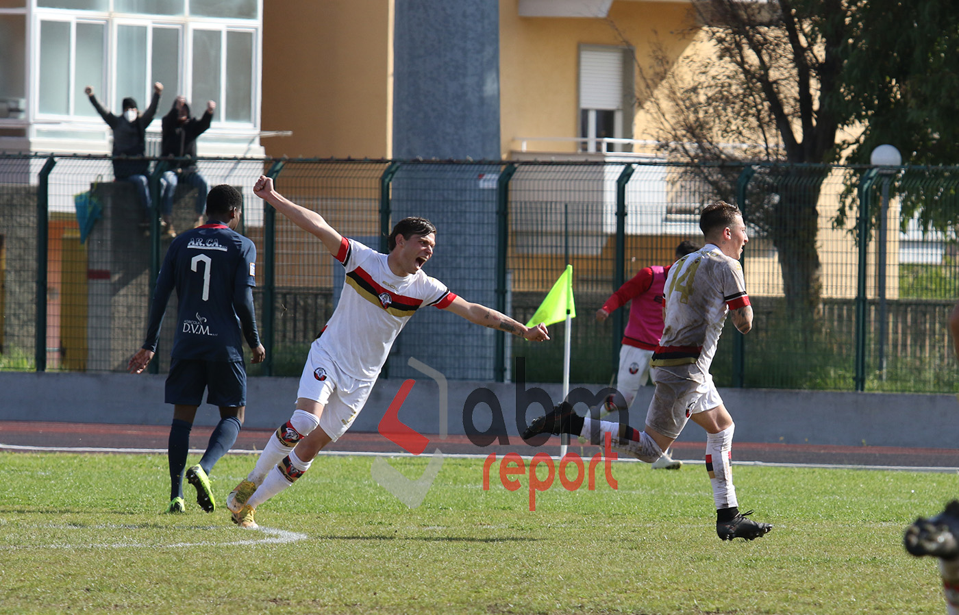 Il Castrovillari si aggiudica l’importante scontro salvezza (3-1) contro il Marina di Ragusa