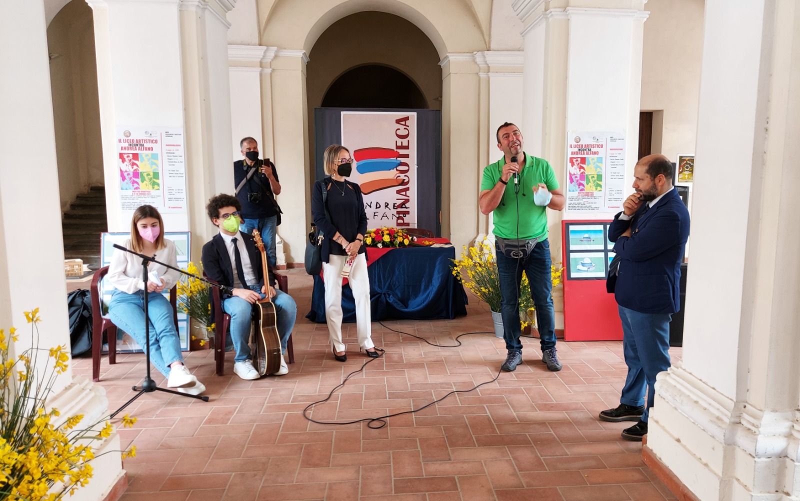 Il Liceo Artistico incontra Andrea Alfano. Chiude oggi la mostra degli studenti della scuola castrovillarese