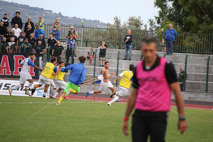 Che beffa per il Castrovillari, il Portici passa al Mimmo Rende (1-2) nel finale