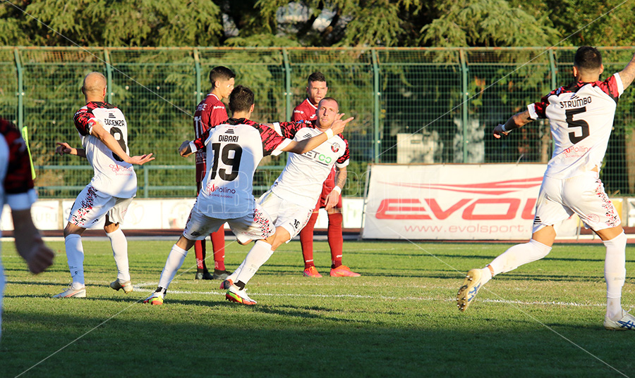 Castrovillari, arriva la prima vittoria al Mimmo Rende. Trapani ko (1-0)