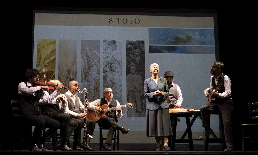 Ritorna la stagione teatrale comunale con lo spettacolo di Ottavia Piccolo